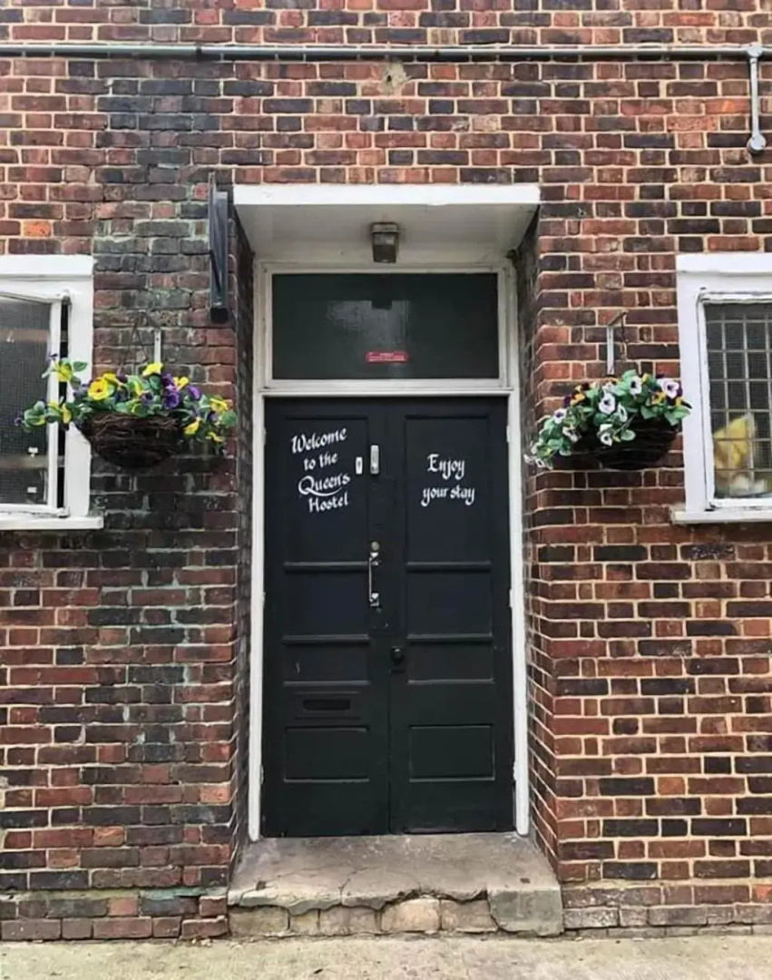 Photo - The Queens Hostel