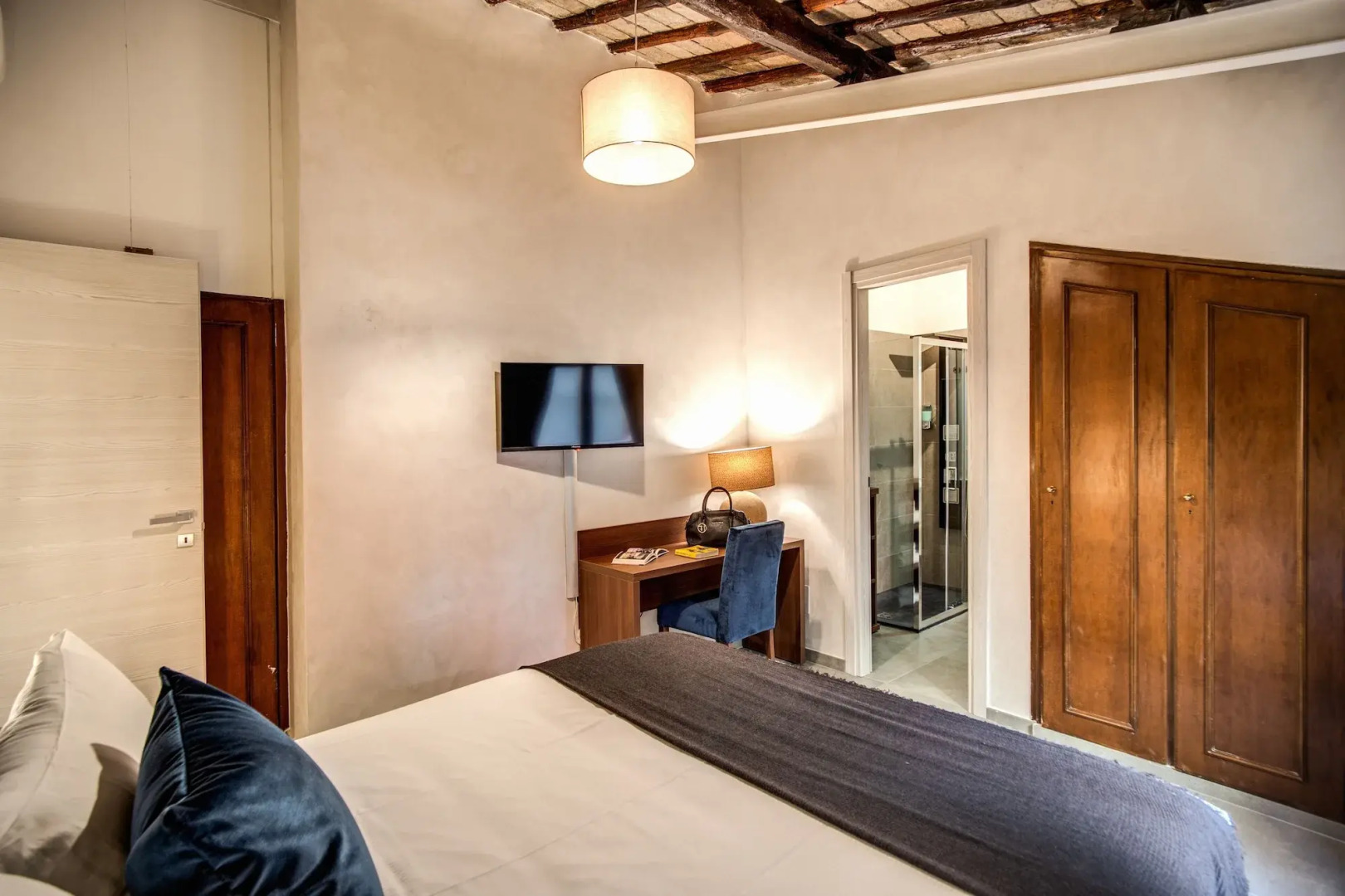 Photo - Tritone Top House