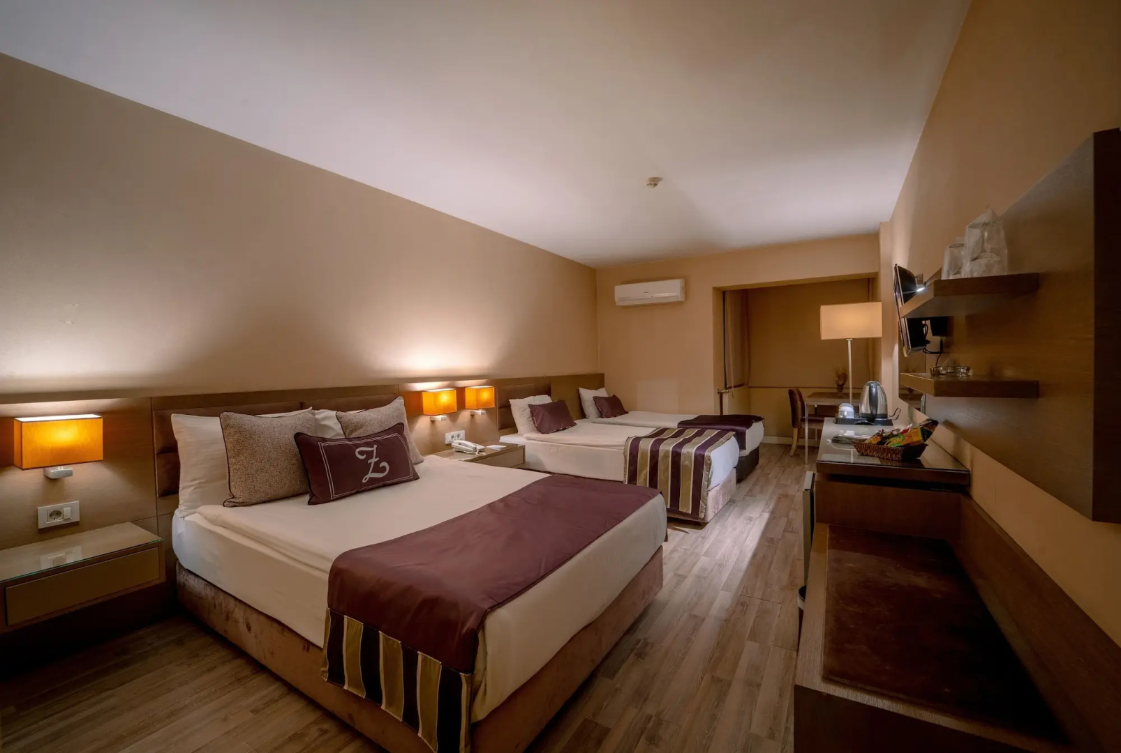 Photo - The New Hotel Zeybek