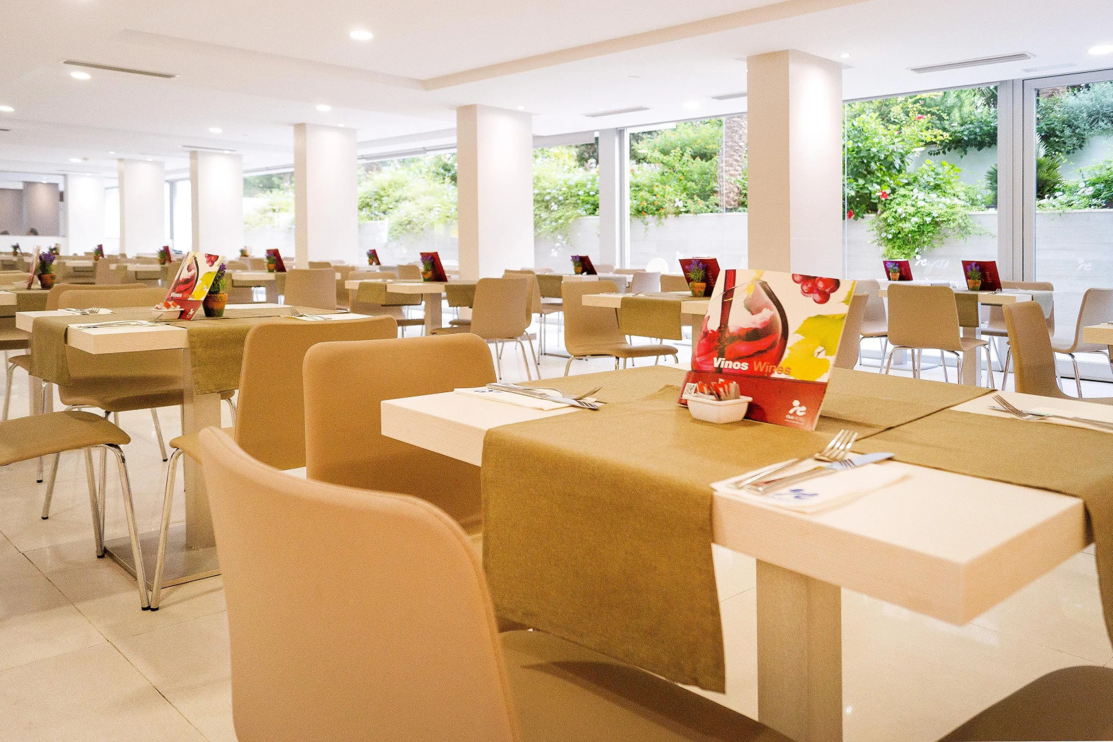 Foto - Globales Panamá - Adults Only