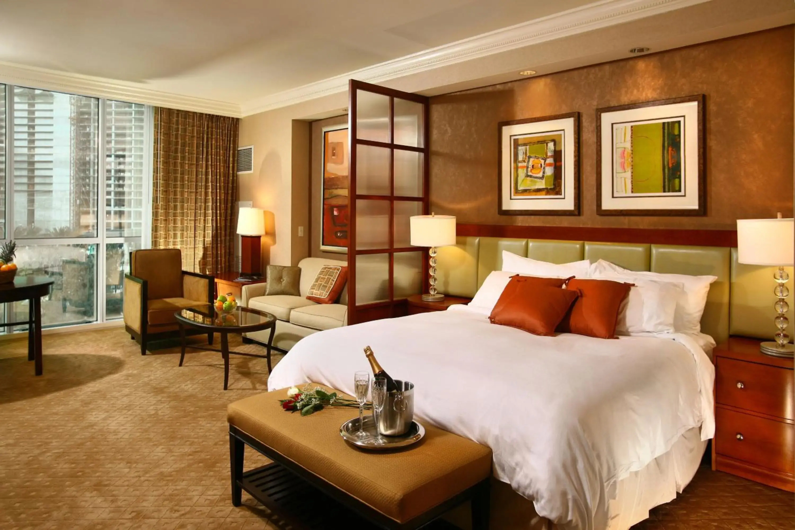 Photo - Luxury Suites International at The Signature