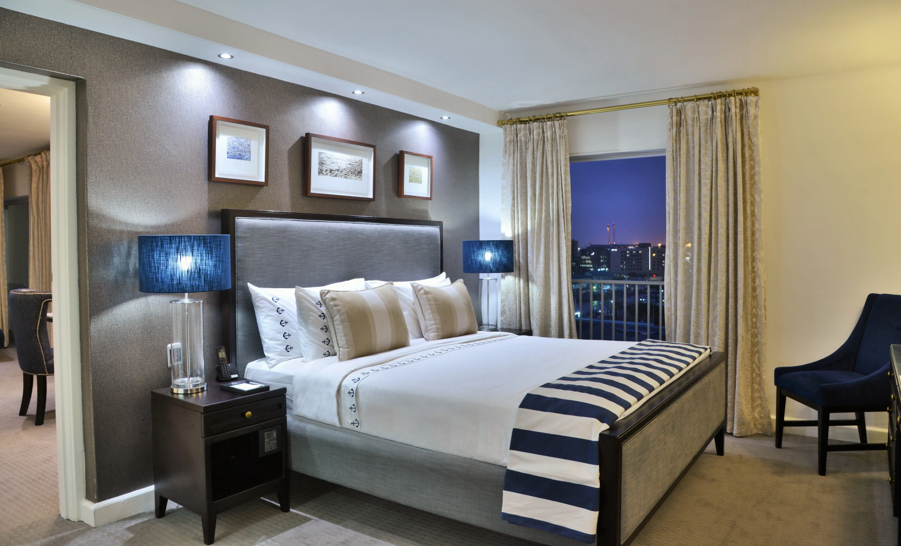 Foto - The Commodore Hotel