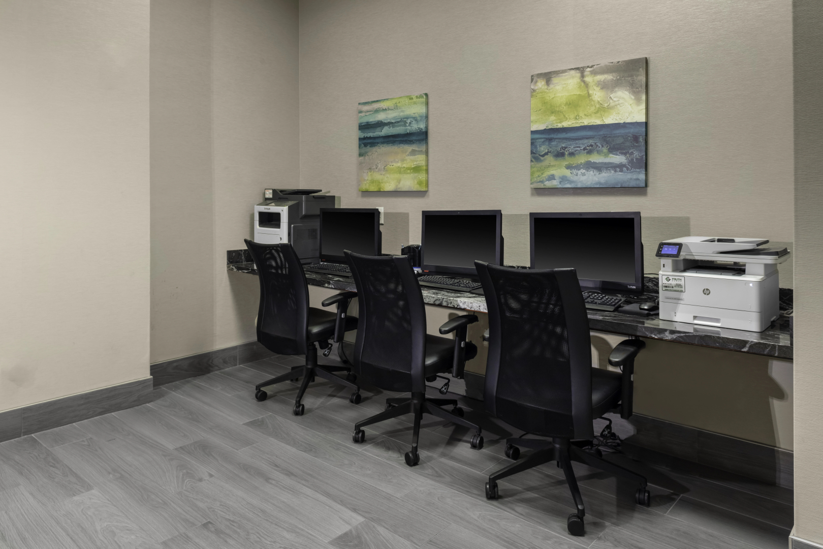 Photo - Homewood Suites by Hilton Phoenix Airport South
