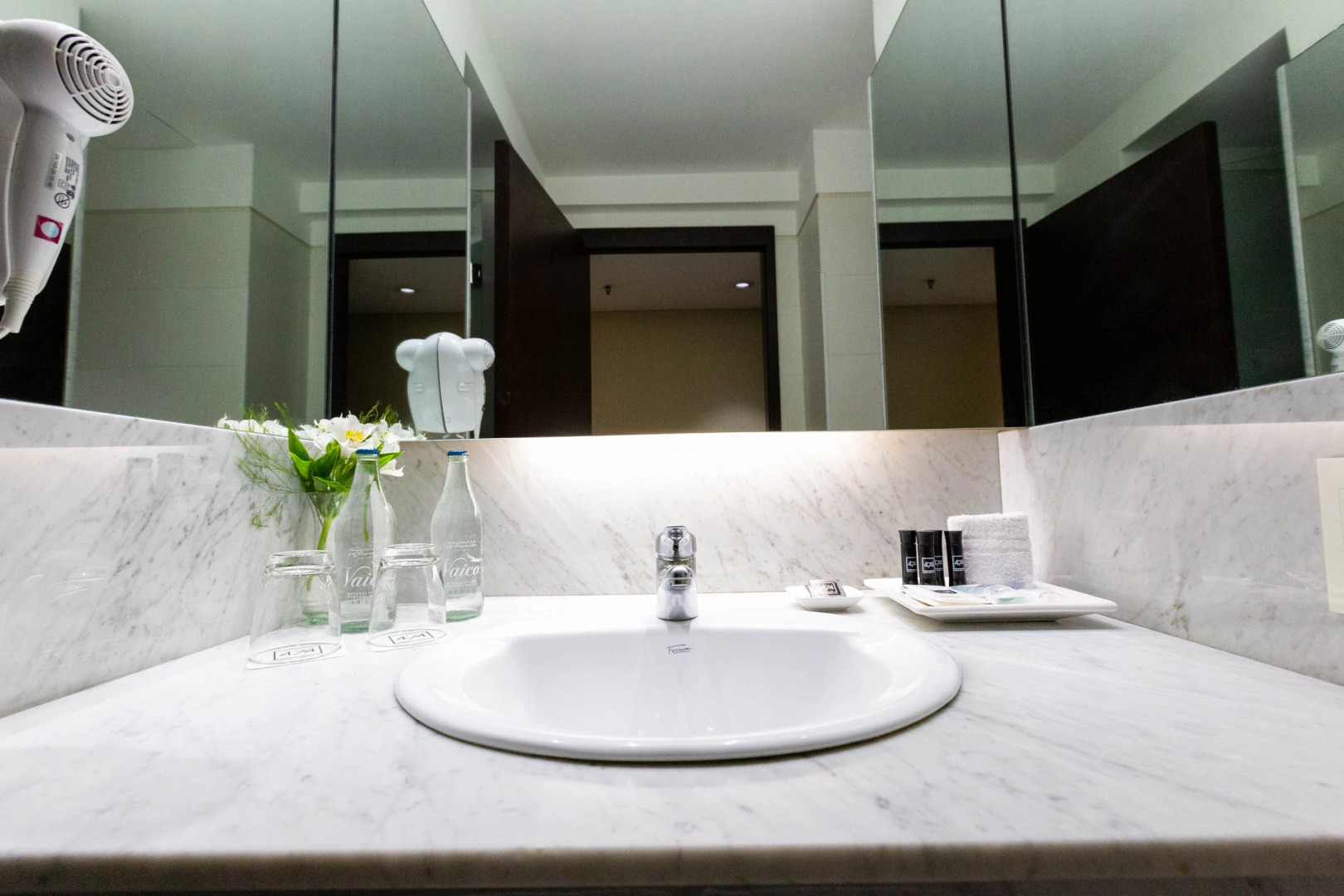 Photo - 474 Buenos Aires Hotel