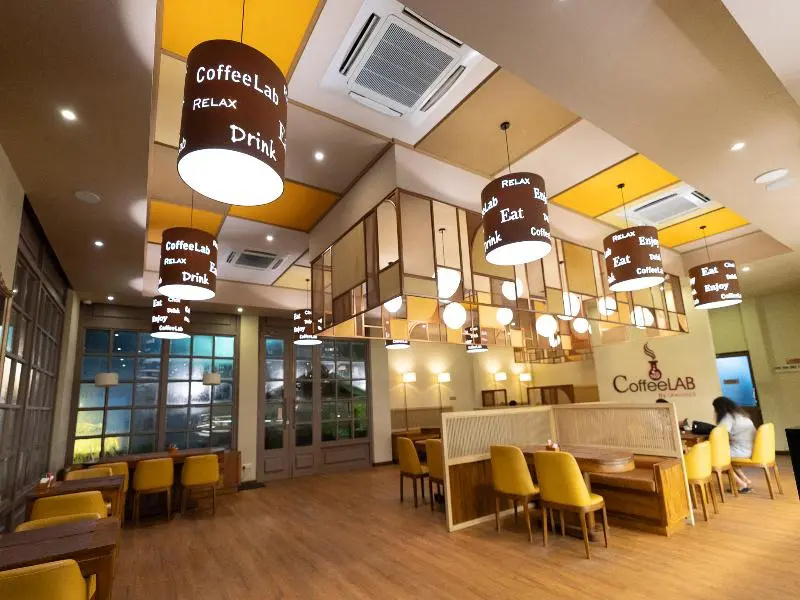 Photo - Grandeeza Hotel by Galison