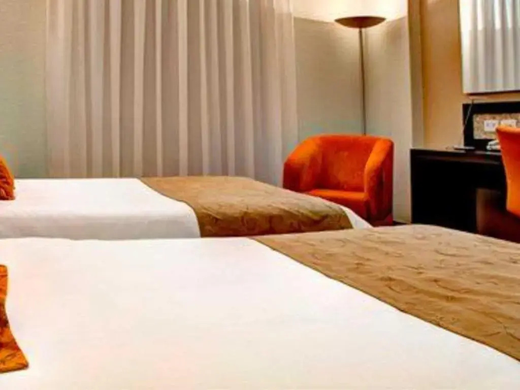 Foto - Quality Hotel Curitiba