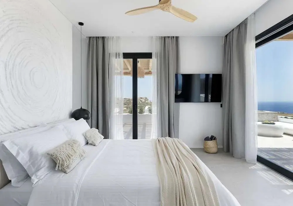 Photo - WhiteArt Suites