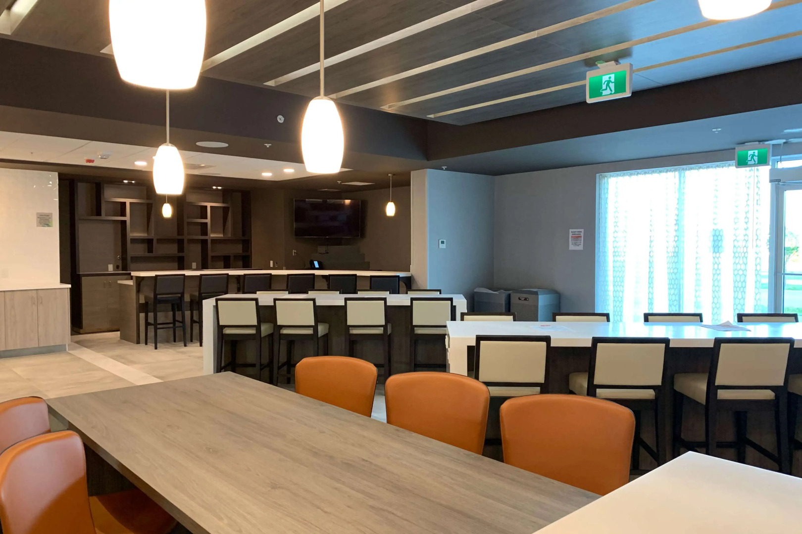 Photo - Wingate by Wyndham Kanata West Ottawa