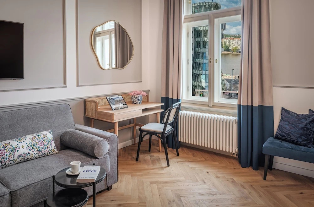 Photo - River Dance Suites by Adrez