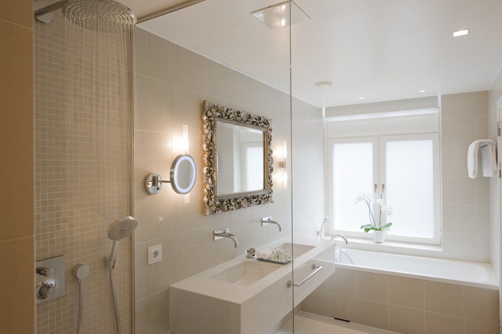 Photo - Hotel Continental