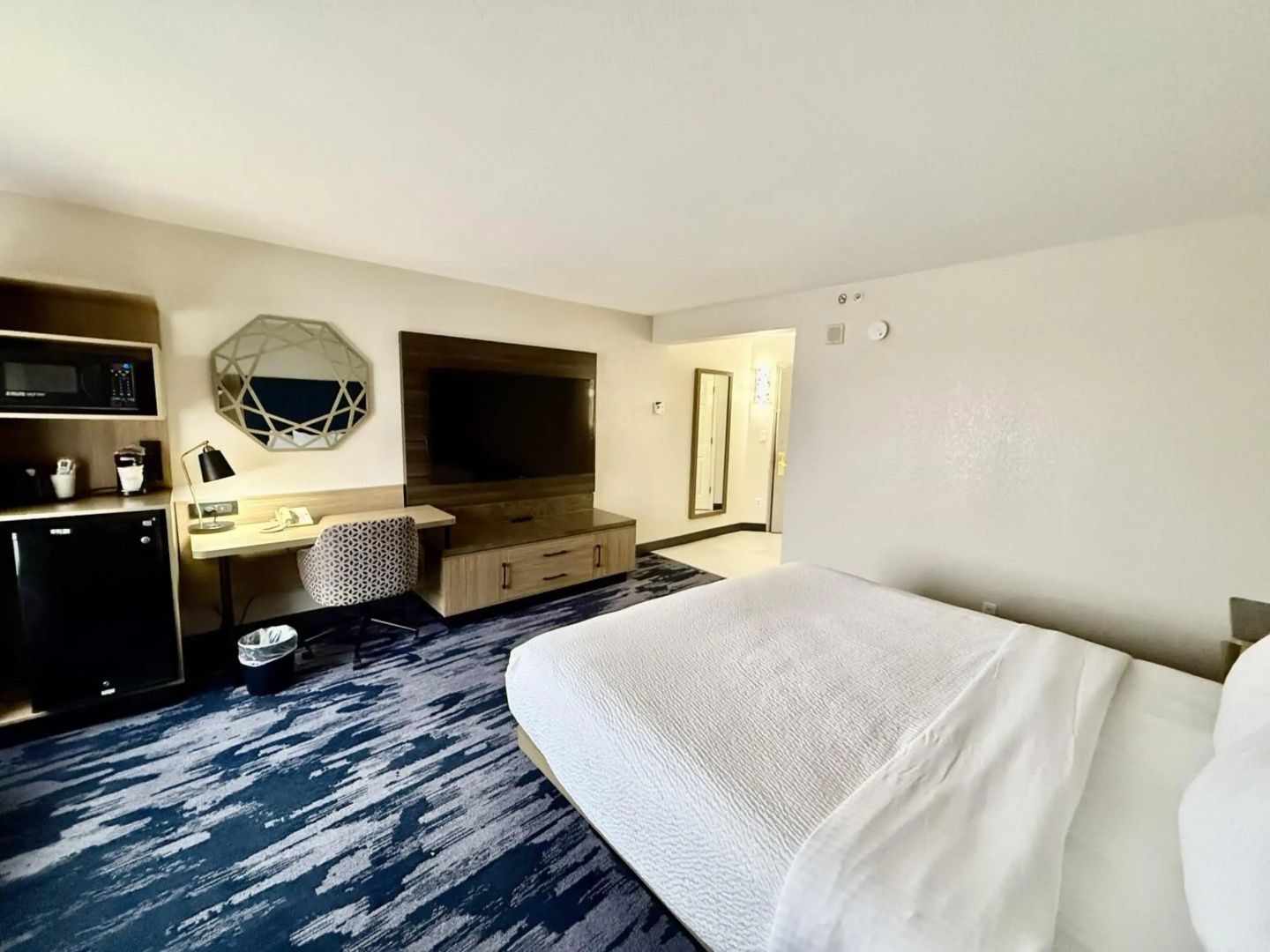 Photo - La Quinta Inn & Suites by Wyndham Austin Southwest