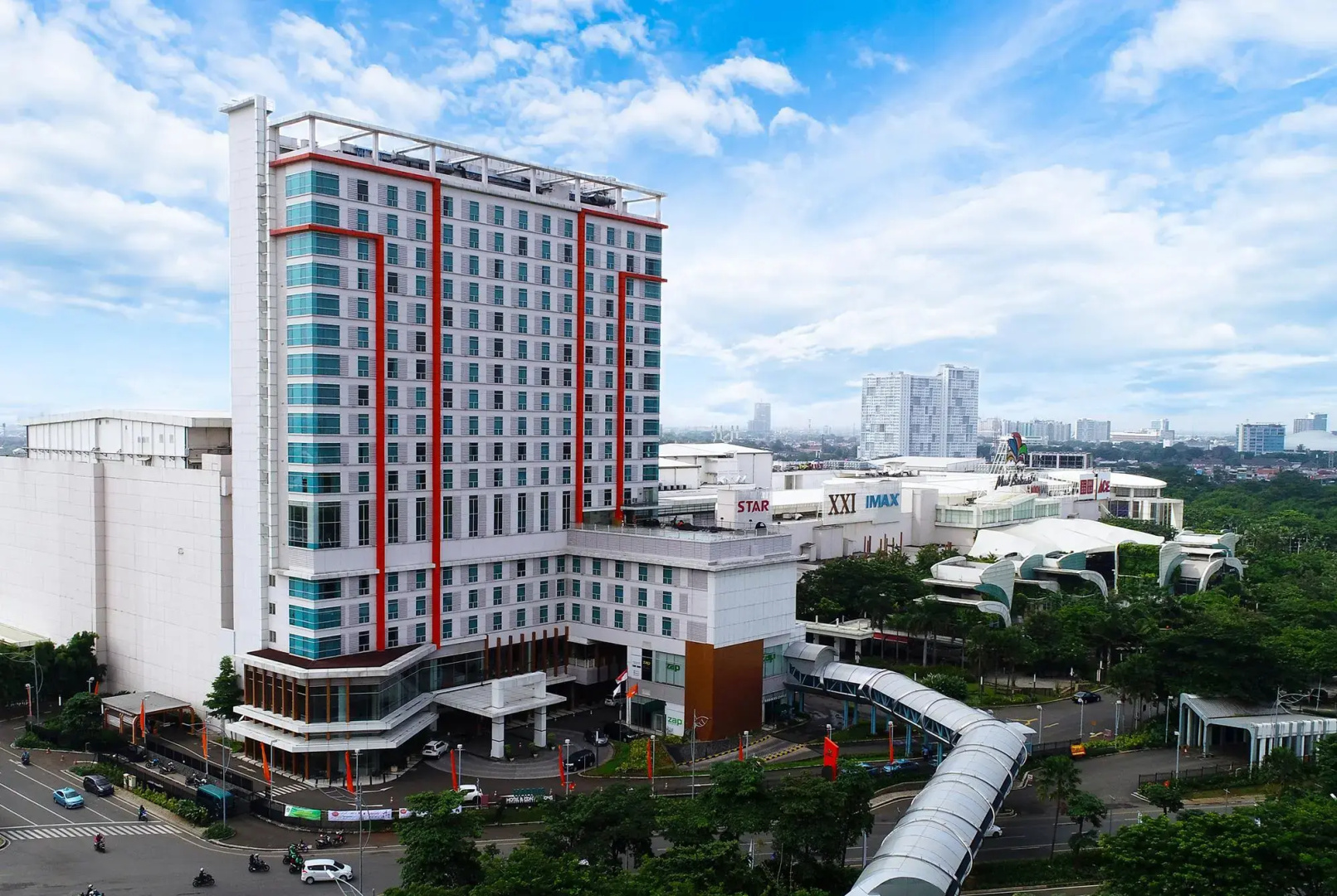 Foto - HARRIS Hotel & Conventions Bekasi