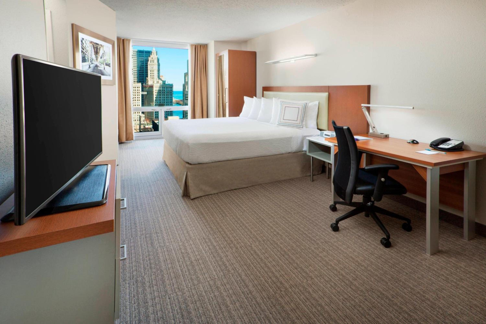 Foto - SpringHill Suites Chicago Downtown/River North