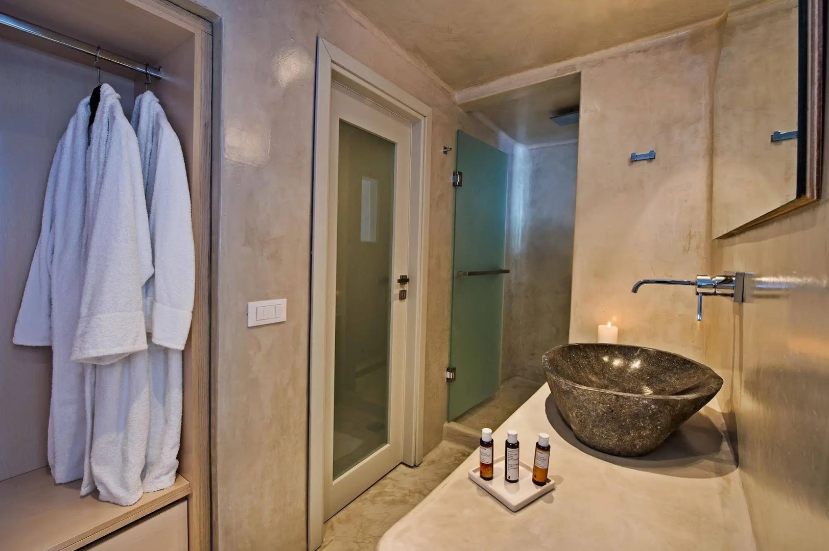 Foto - Porto Fira Suites