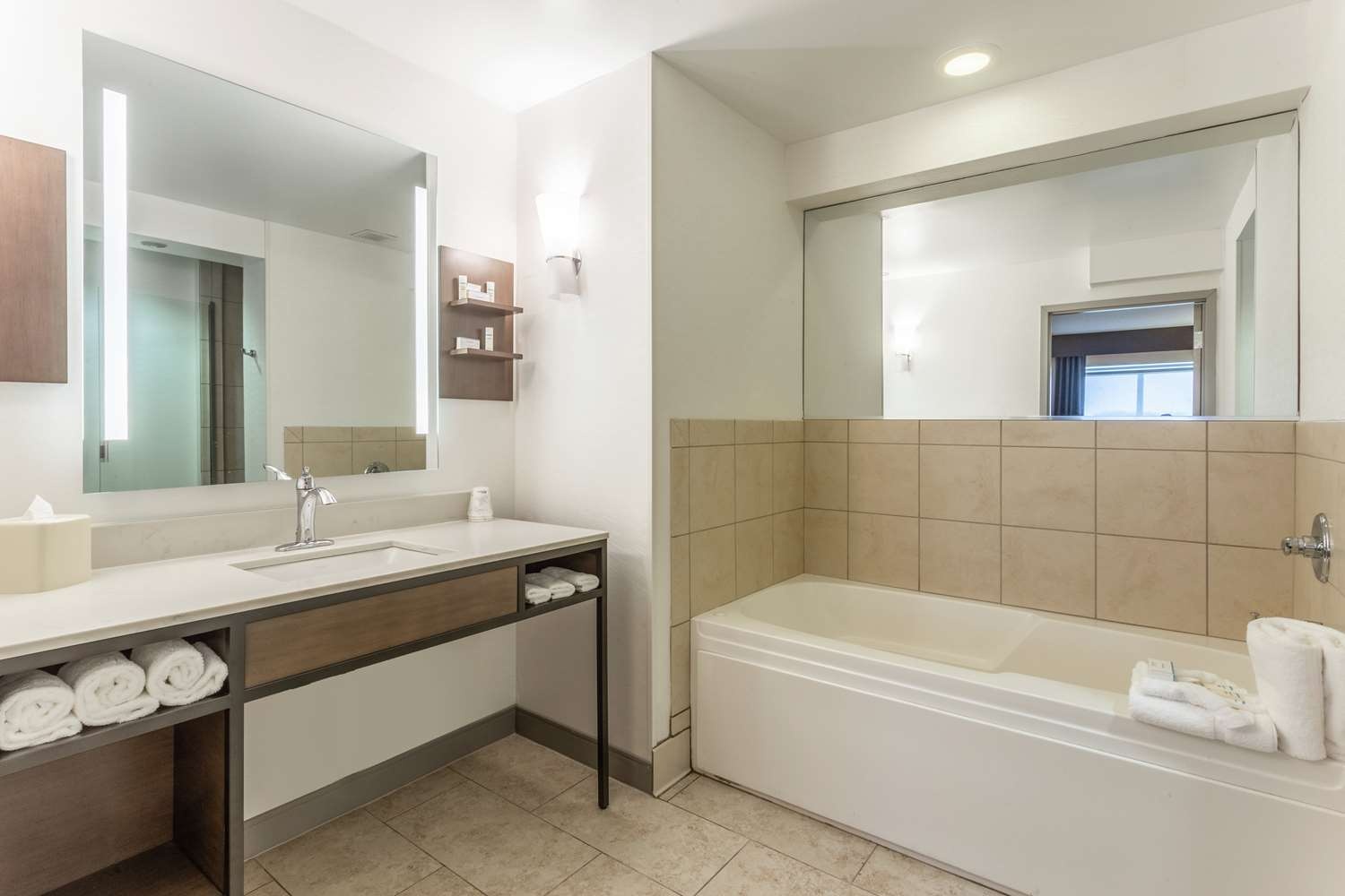 Photo - Hilton Garden Inn Chicago/Tinley Park