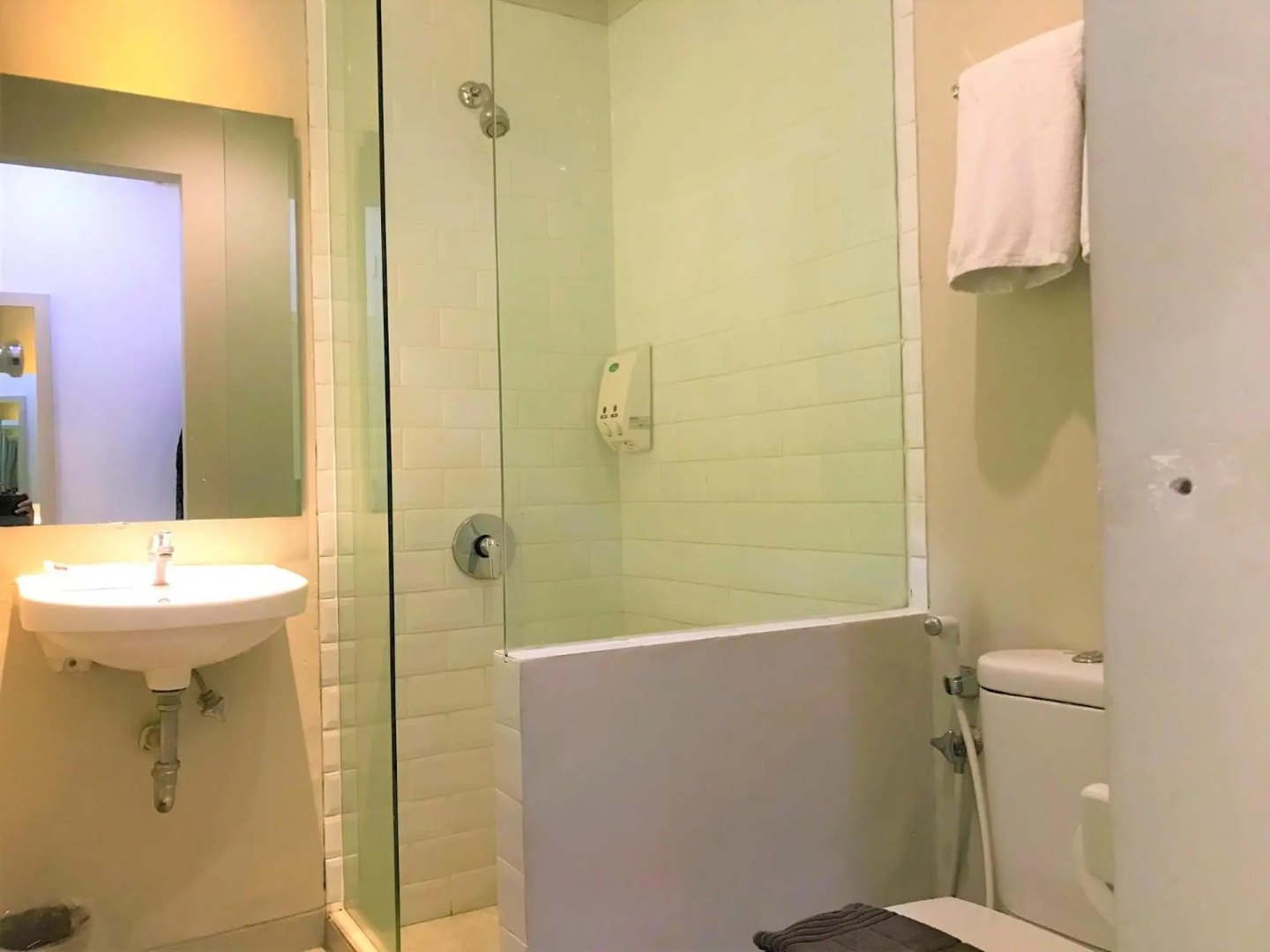 Foto - Legreen Suite Penjernihan