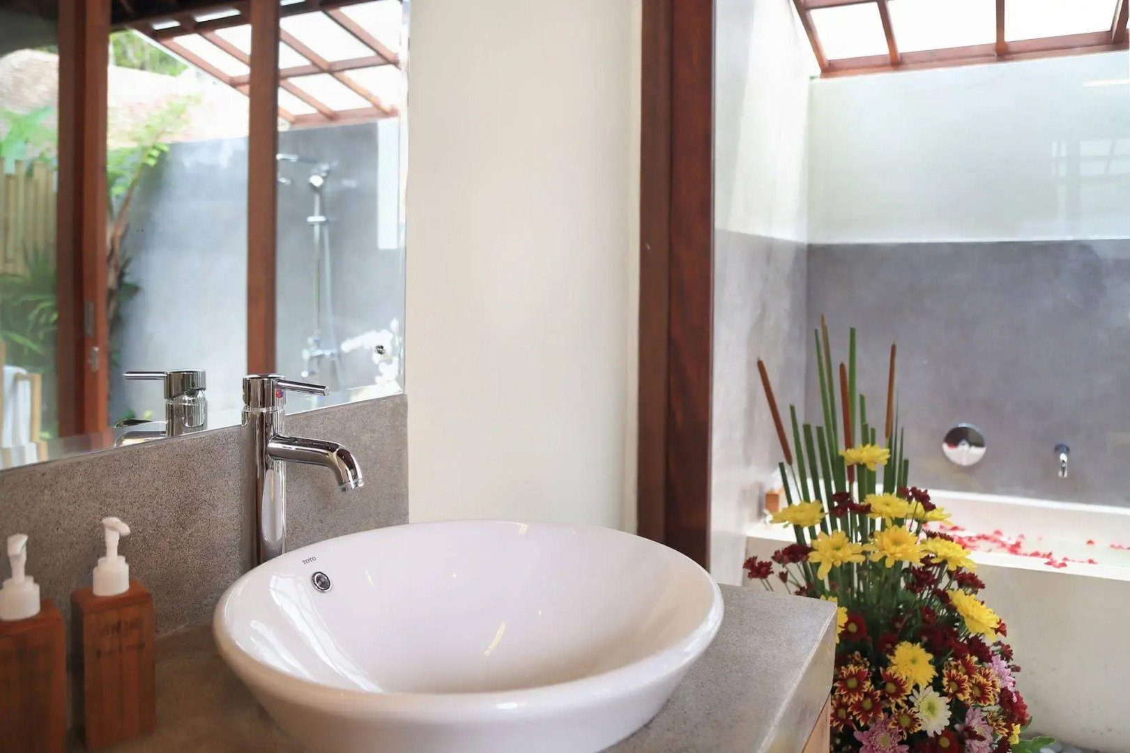 Foto - Samkhya Villas - Free 1x Floating Breakfast or Minibar