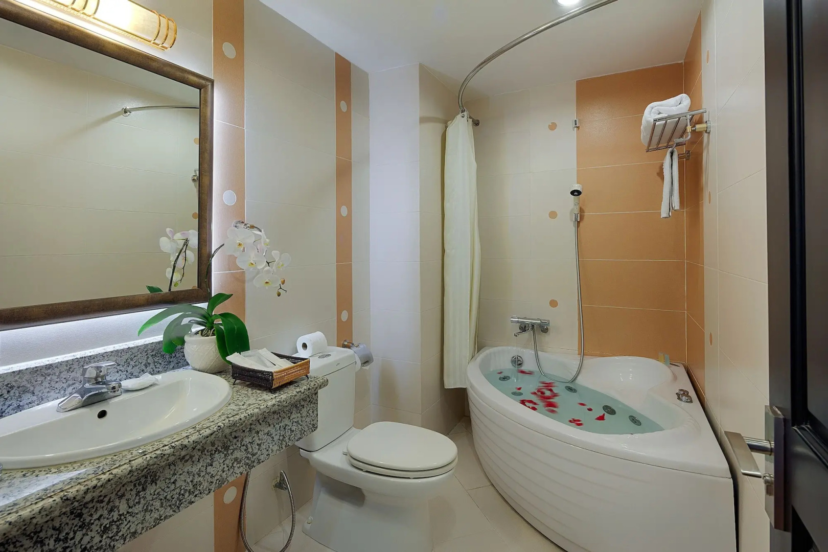 Foto - Silverland Bến Thành