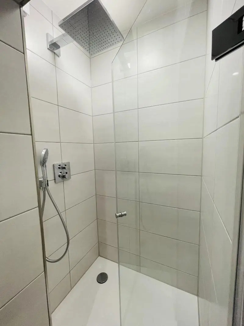 Photo - IQ Hotel