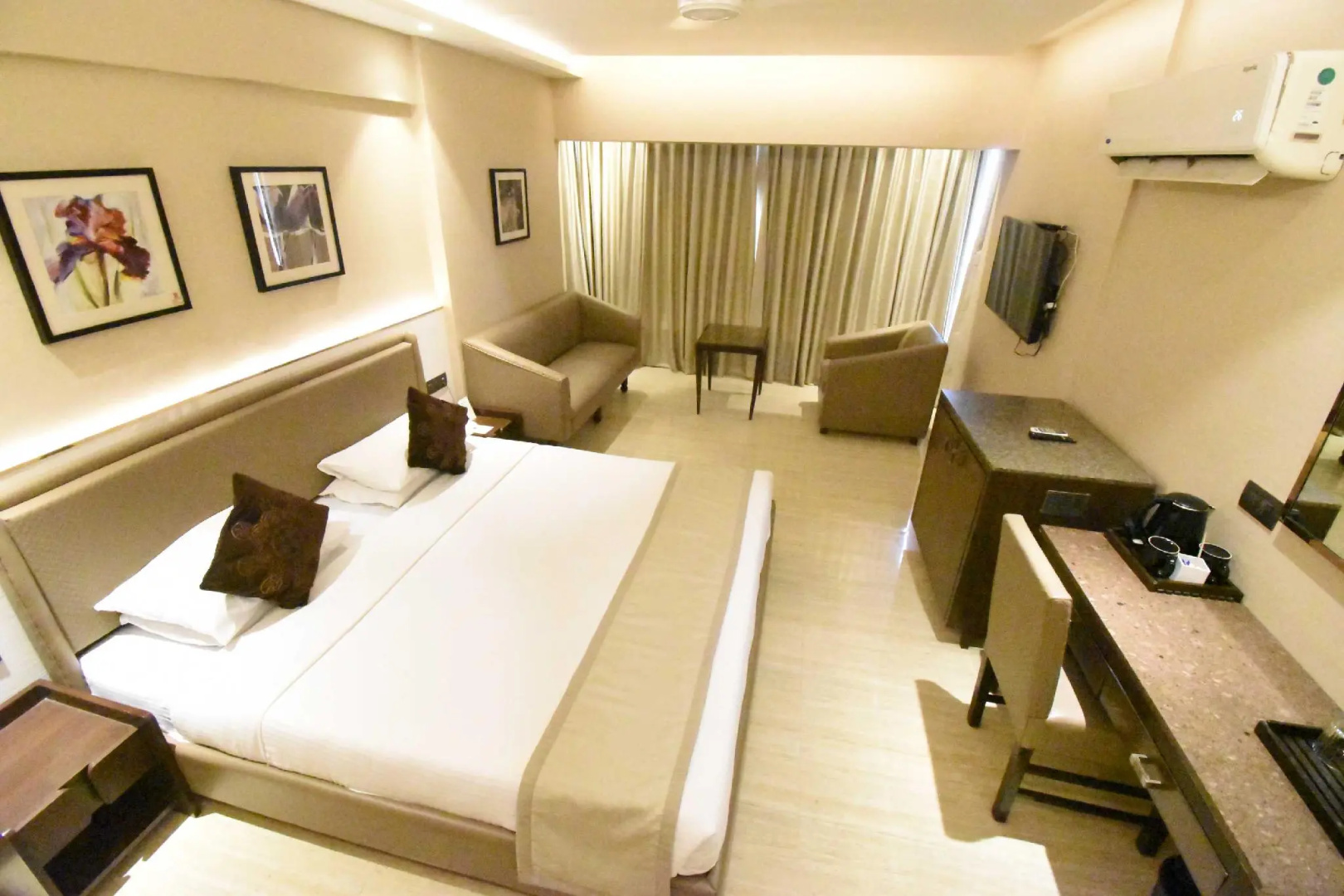 Foto - Kings International Juhu