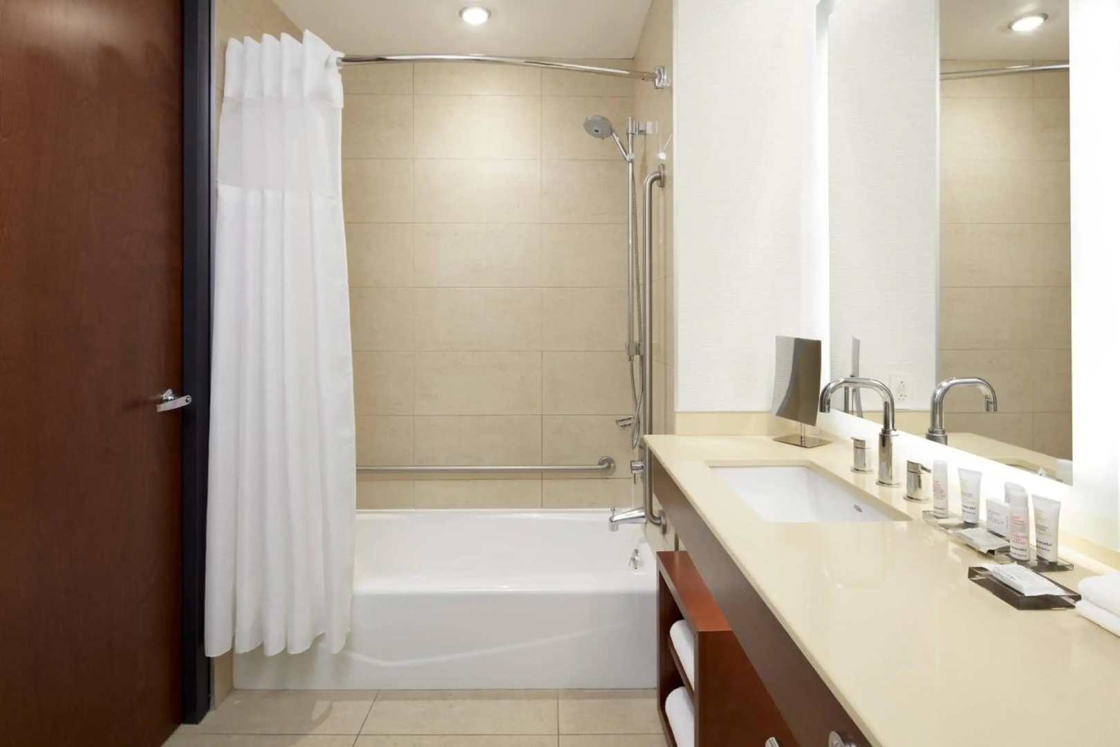 Foto - Marriott Montreal Airport In-Terminal Hotel