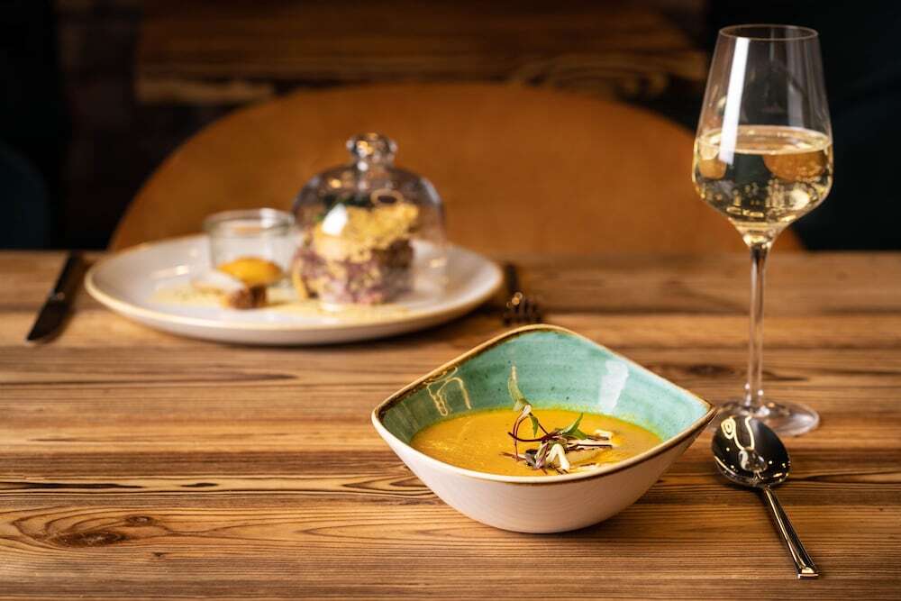 Photo - The Bridge Suites Hotel