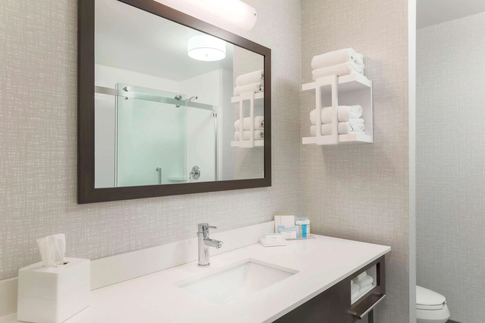 Photo - Hampton Inn & Suites Pittsburgh-Downtown