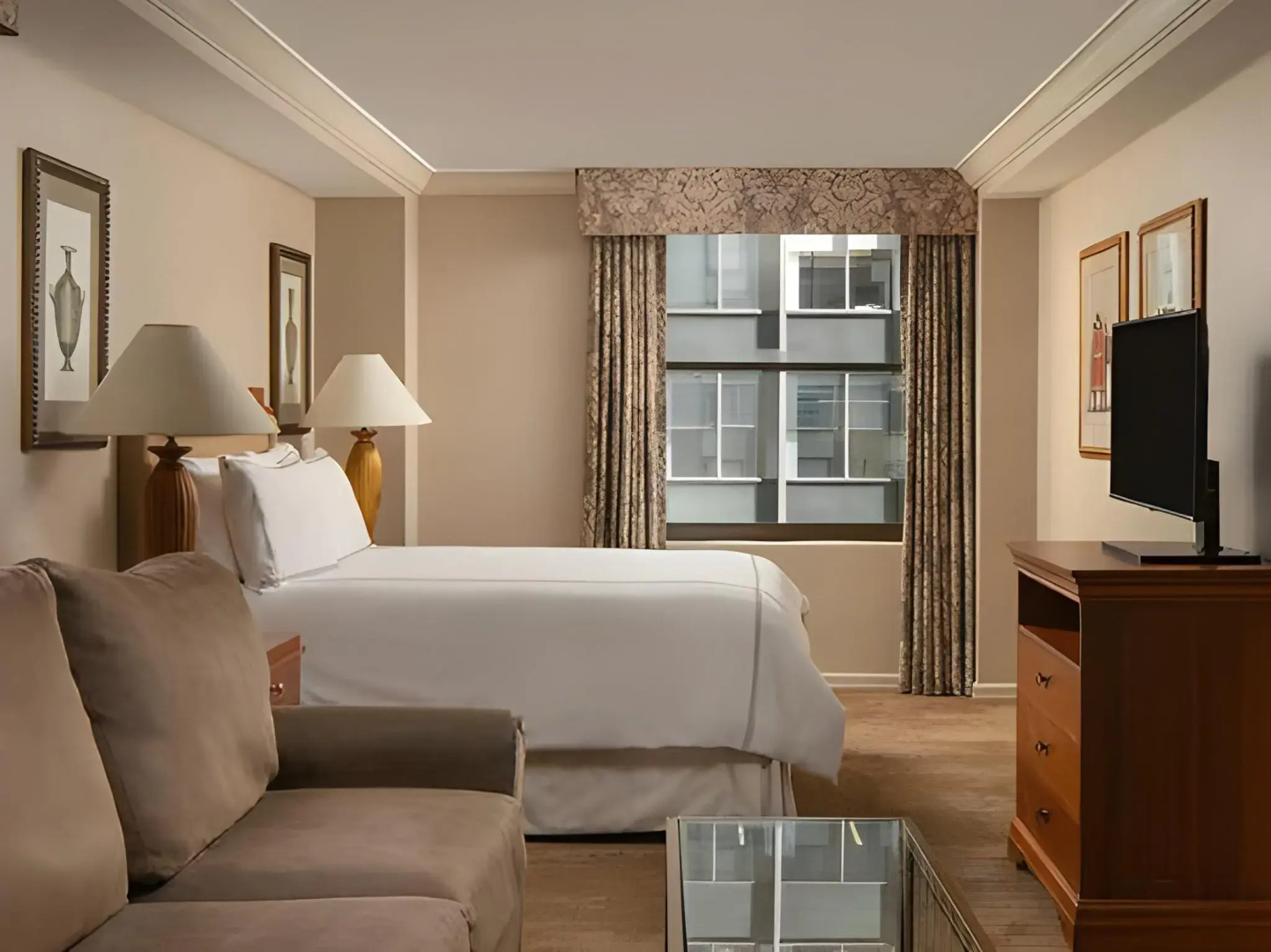 Photo - The Manhattan Club