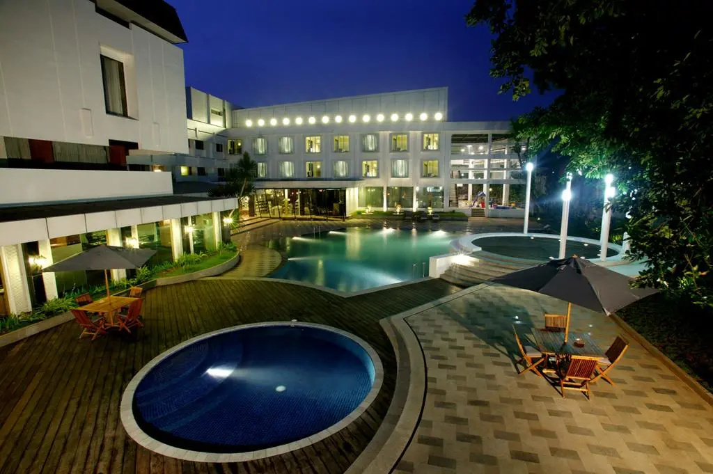 Photo - Grandkemang Hotel