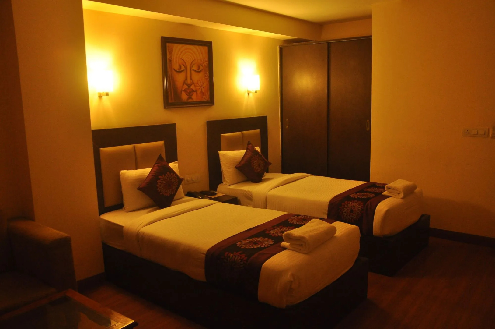Photo - The Lohmod Premier On Delhi- Gurgaon Expressway Adj Aerocity -With Free Airport Pickup