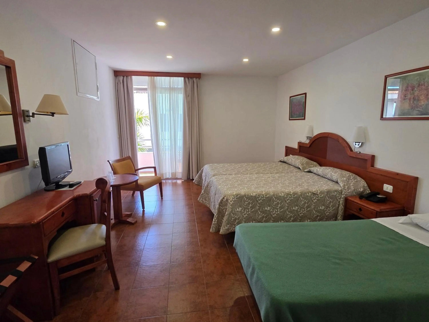 Photo - Hotel Monopol