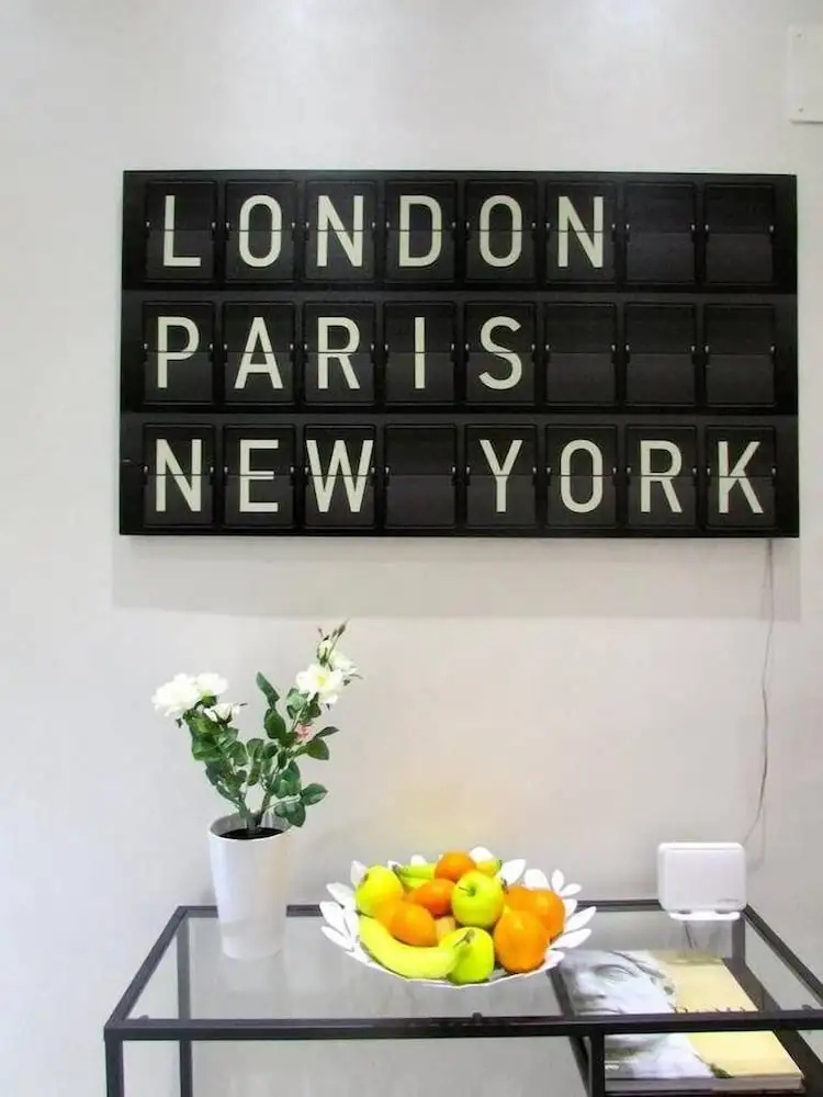 Photo - Arts & Rooms