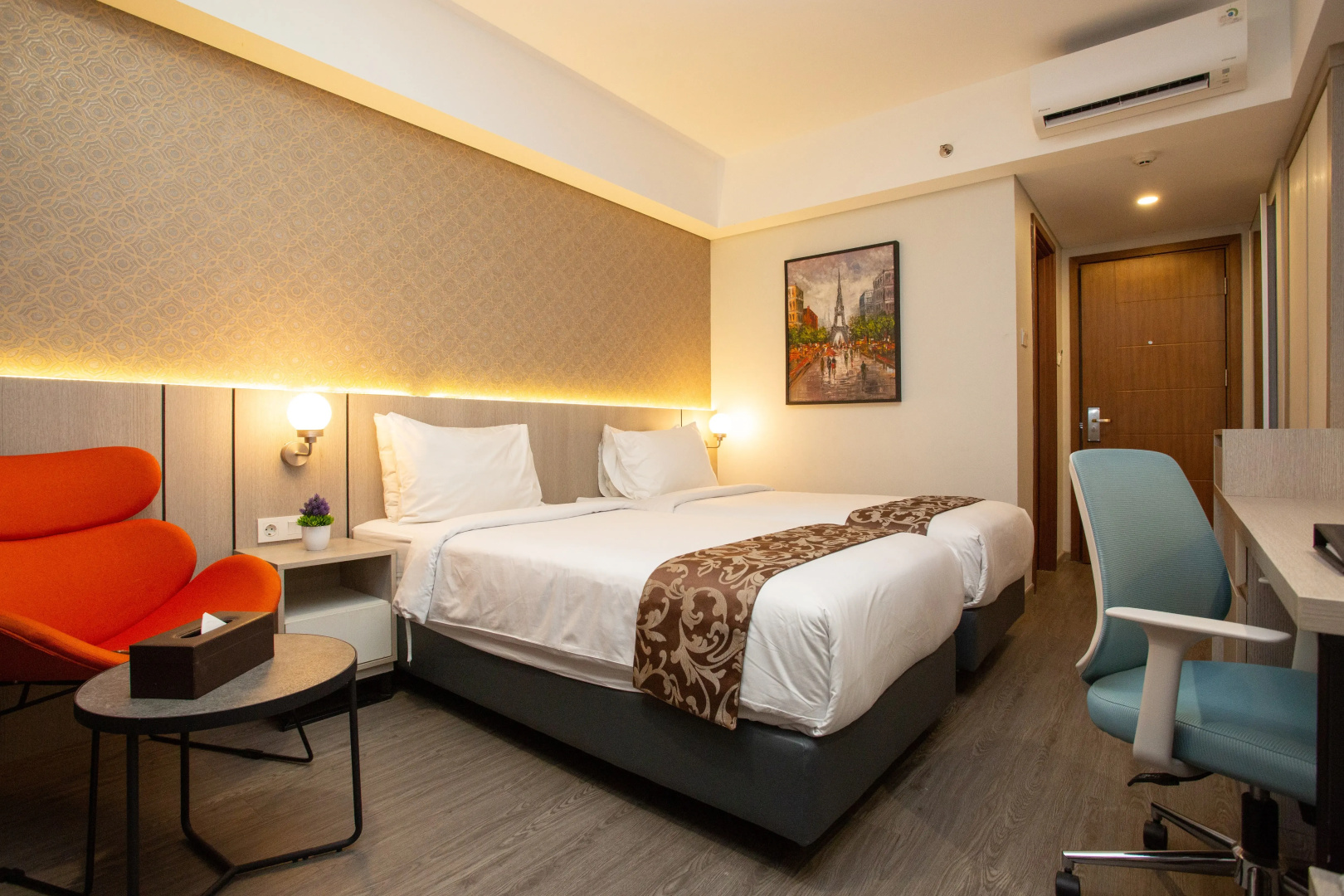 Photo - Avissa Suites