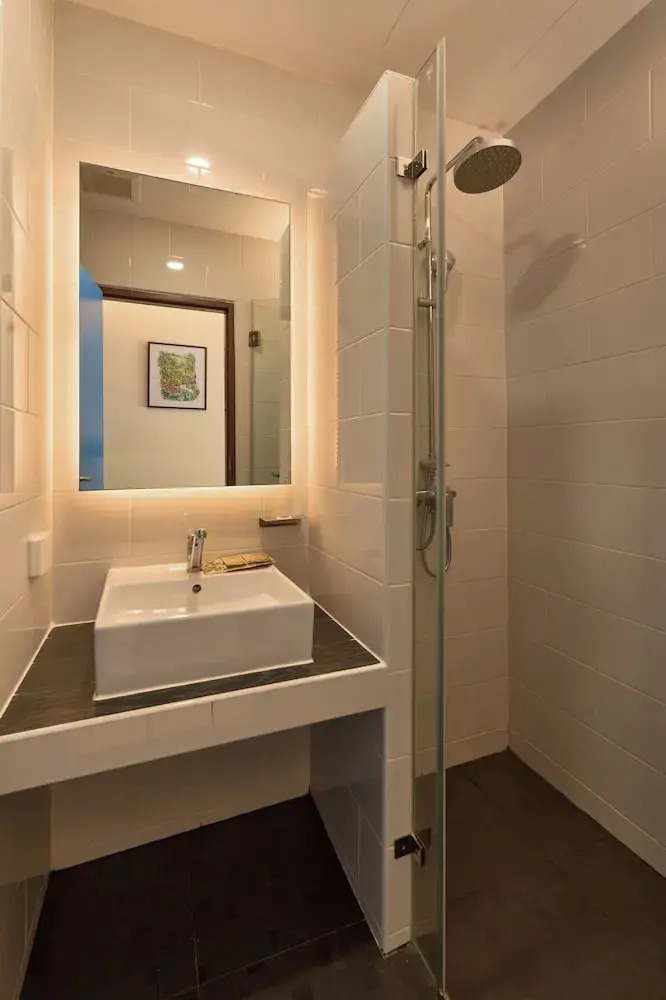 Photo - Red Door Samsen Hotel, Bangkok