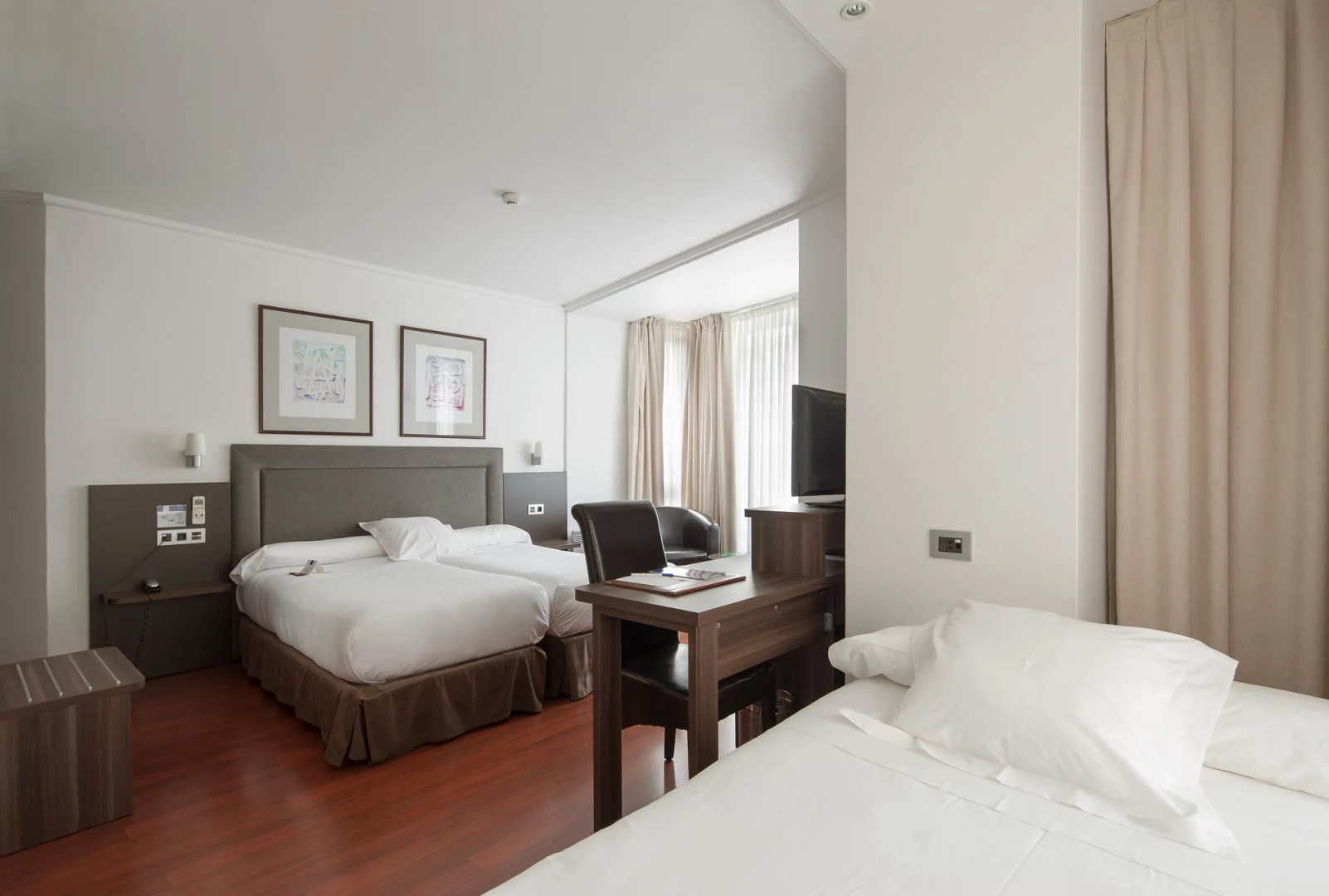 Photo - Hotel Yoldi