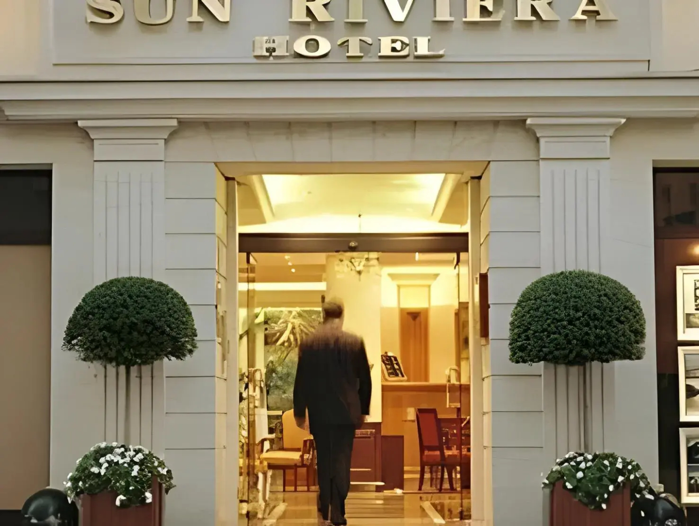 Photo - Sun Riviera Hotel