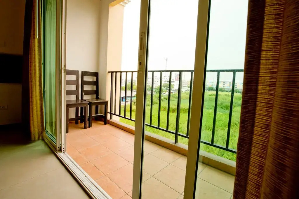 Foto - Sinsuvarn Airport Suite Hotel