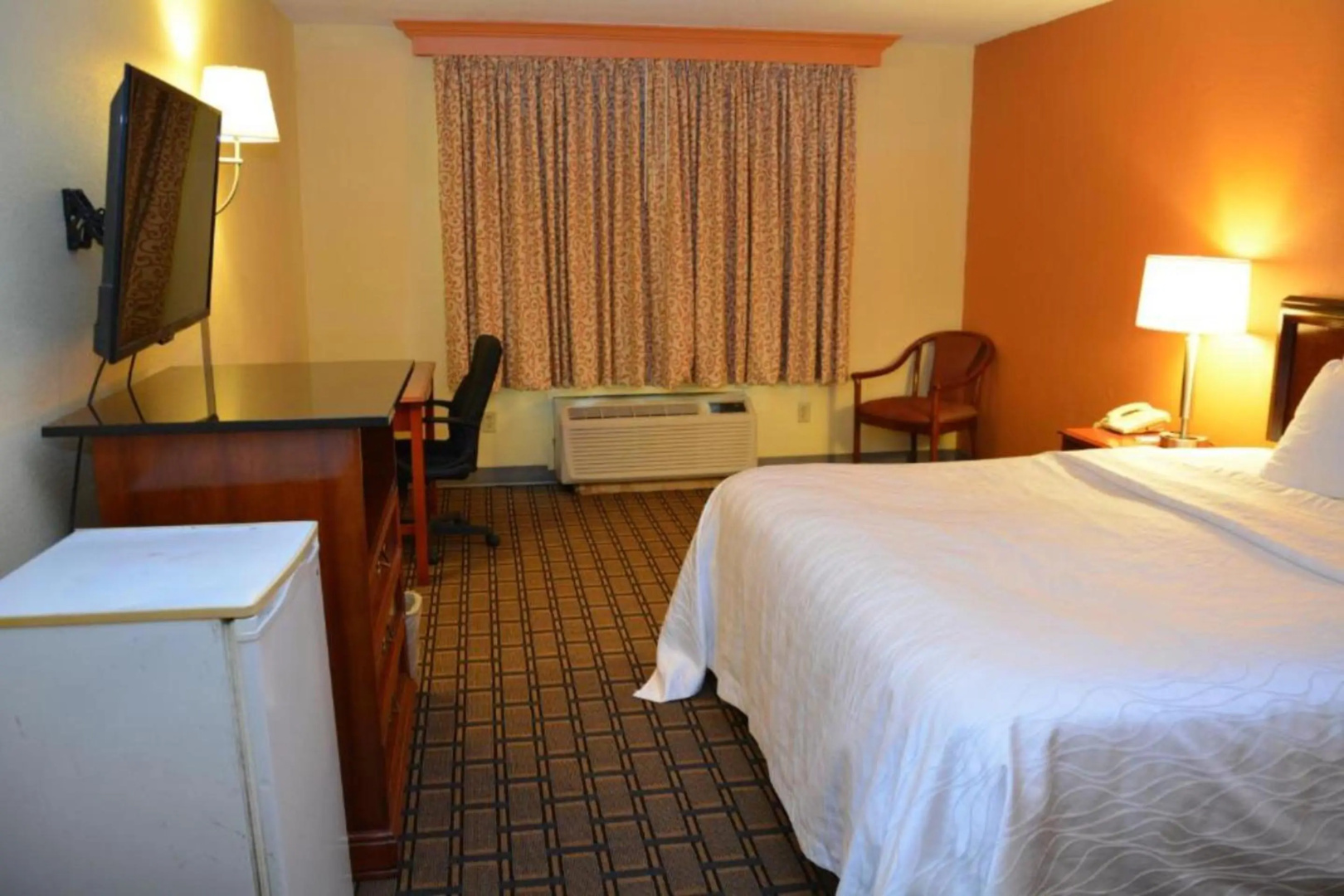 Photo - Buckeye Inn Express
