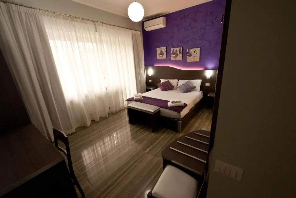 Photo - Star of Rome