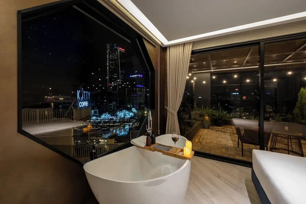 Photo - iRest Signature Ba Dinh Lakeside