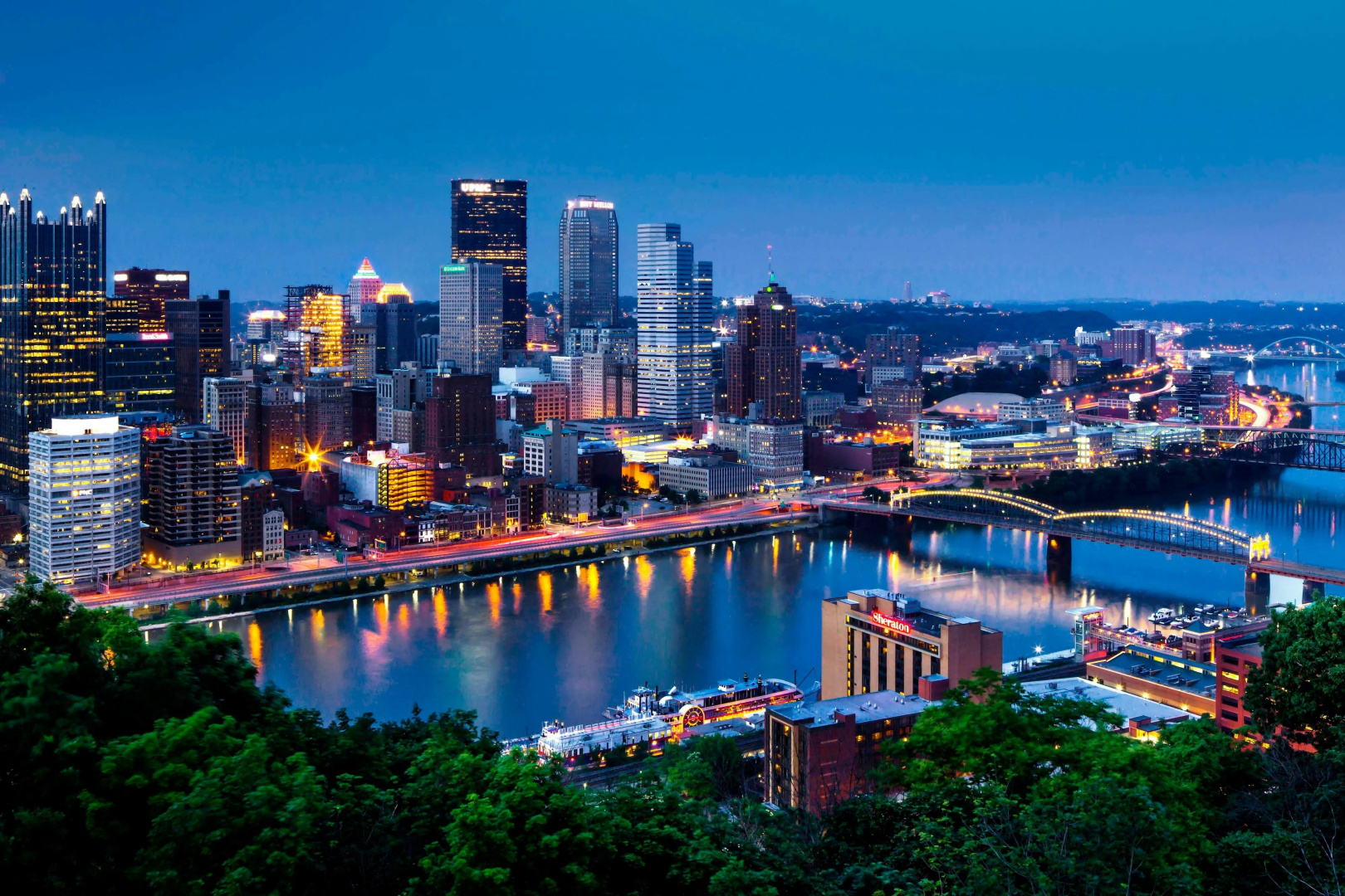 Foto - Sheraton Pittsburgh Hotel at Station Square