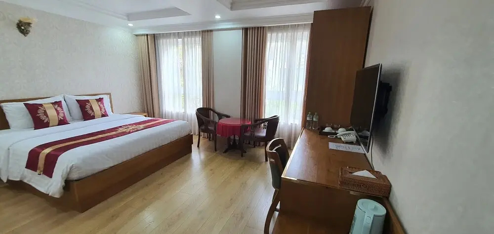 Photo - The River Park Hotel