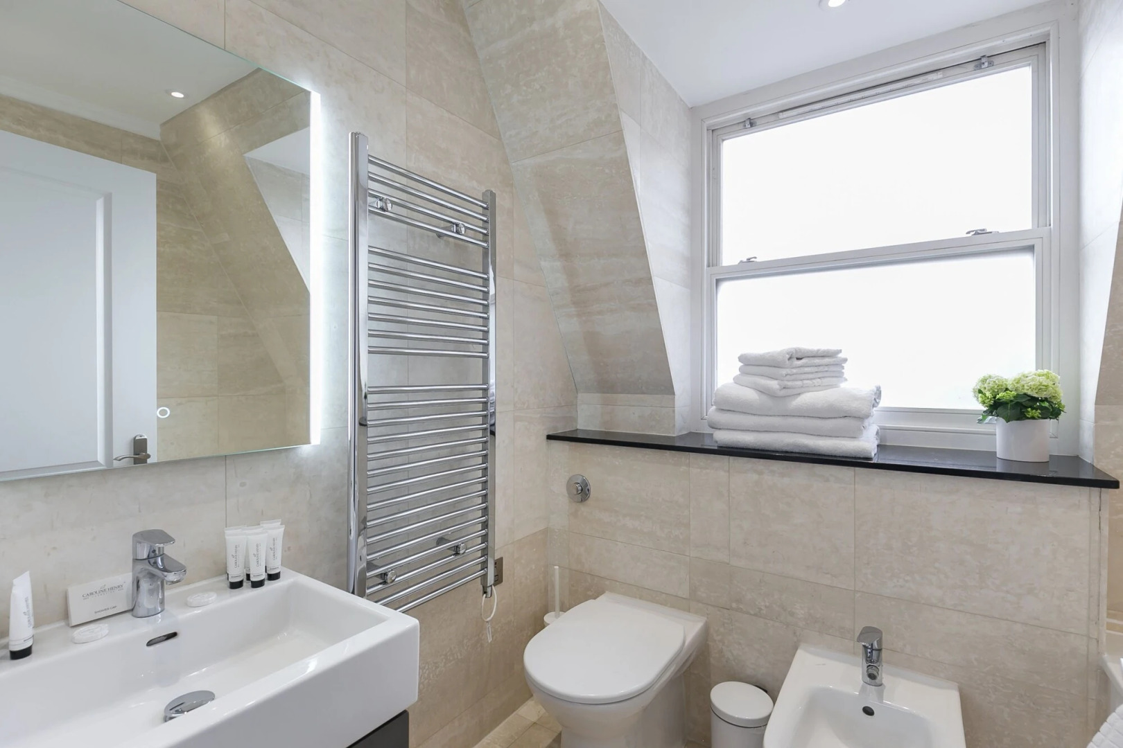 Photo - Chilworth Court