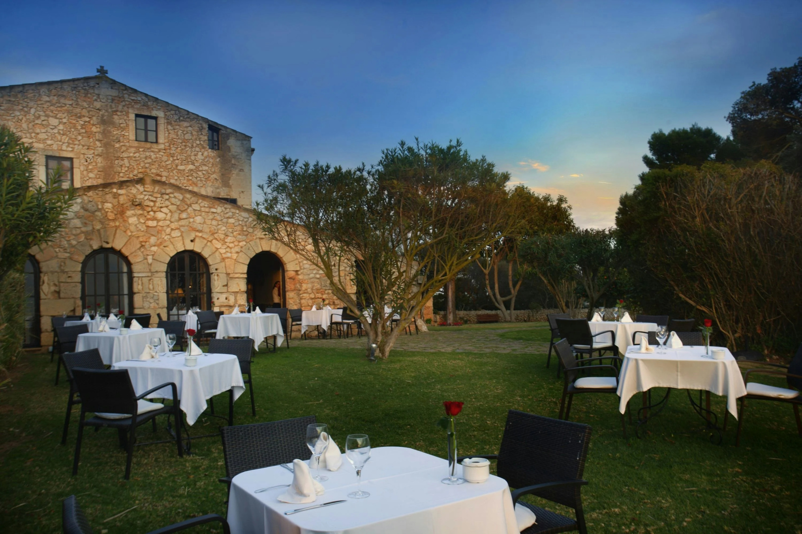 Photo - Reserva Rotana Hotel