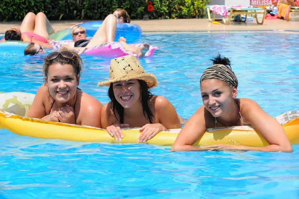 Photo - Melissa Apartments, Studios & Suites