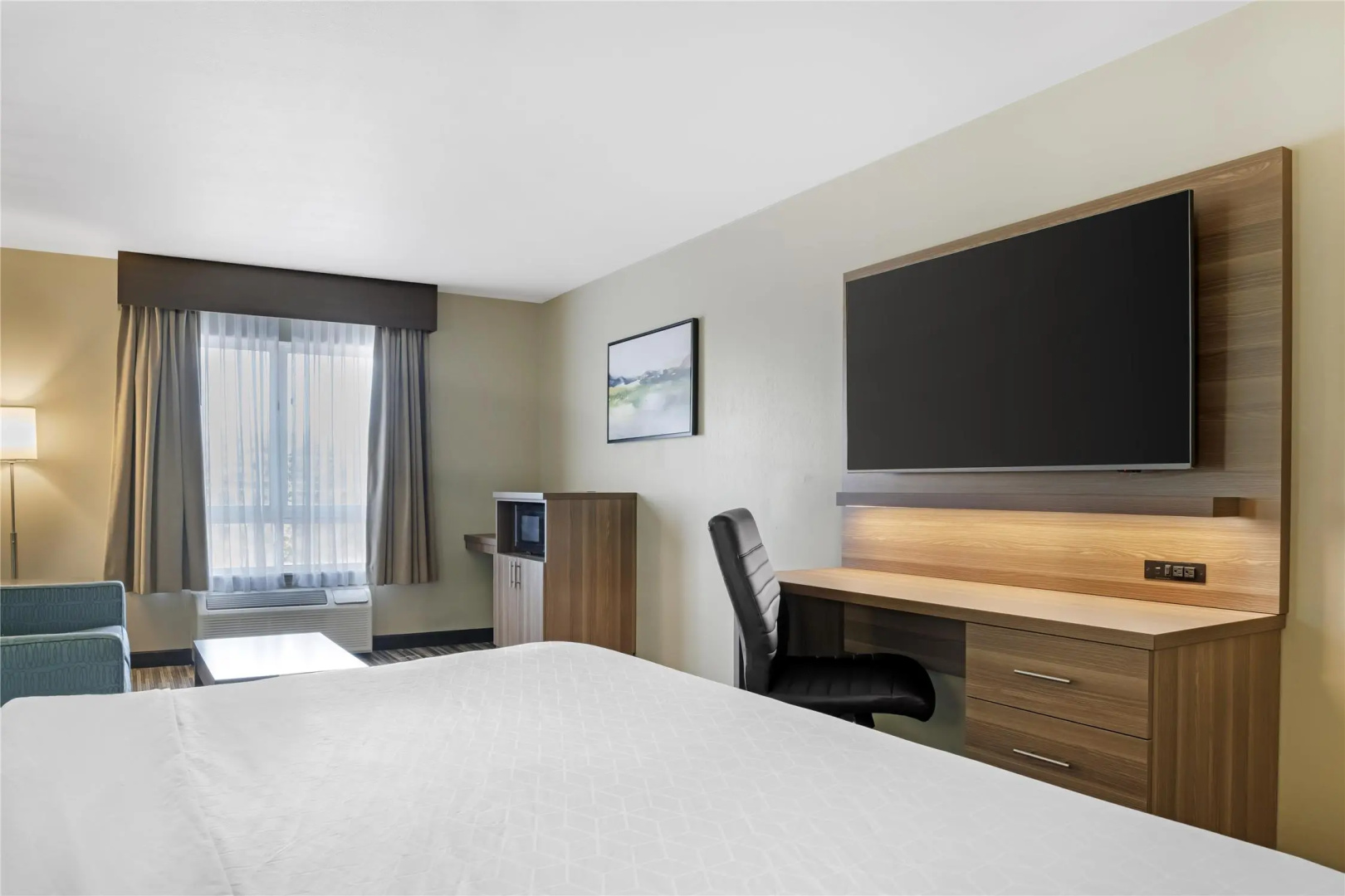 Photo - Best Western Plus Dartmouth Hotel & Suites