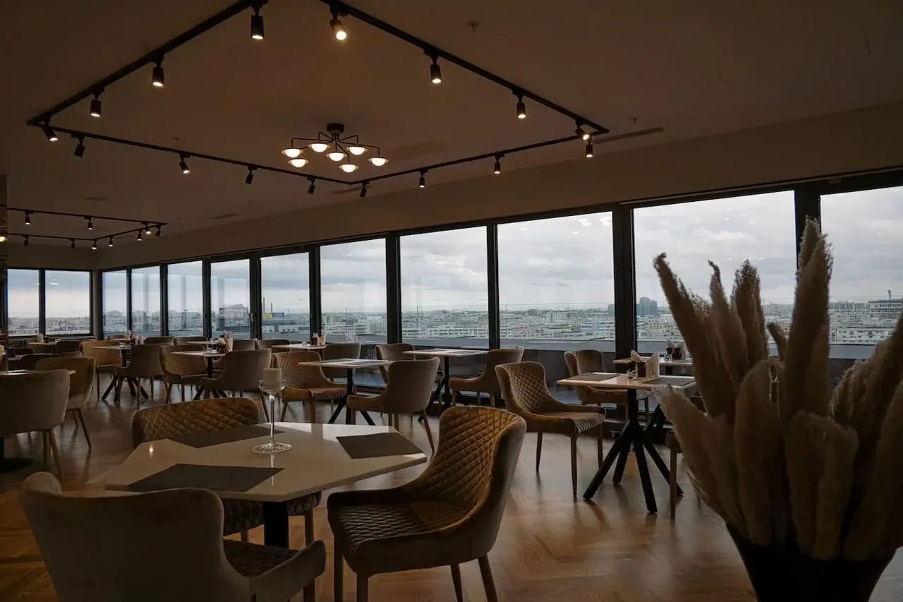 Photo - Union Plaza Hotel