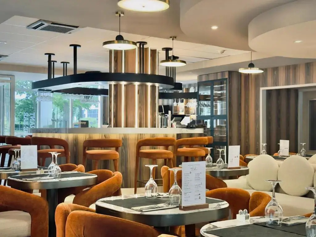 Photo - Golden Tulip Villepinte Roissy — Parc Des Expositions Hotel