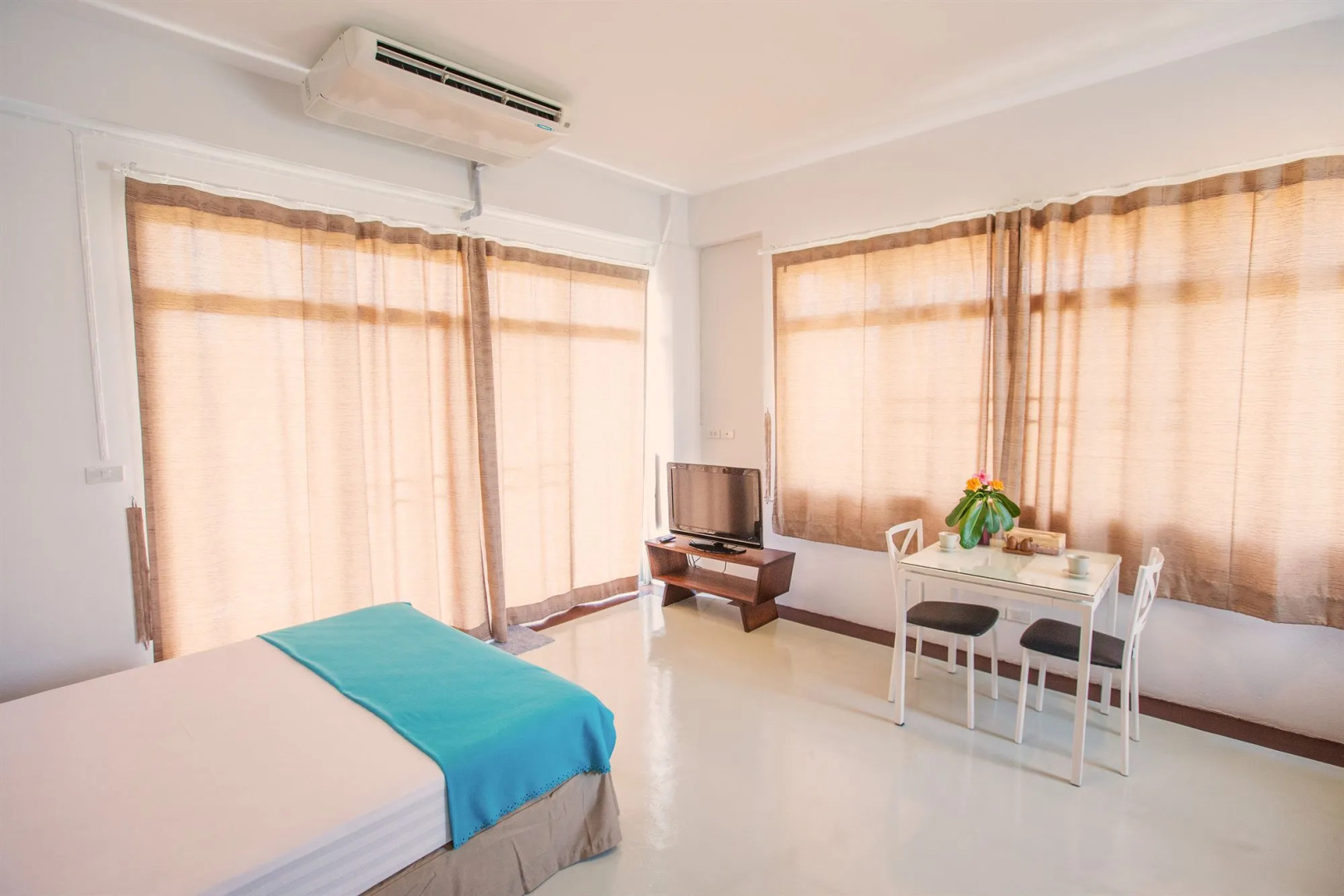 Photo - The Meet Green Apartment