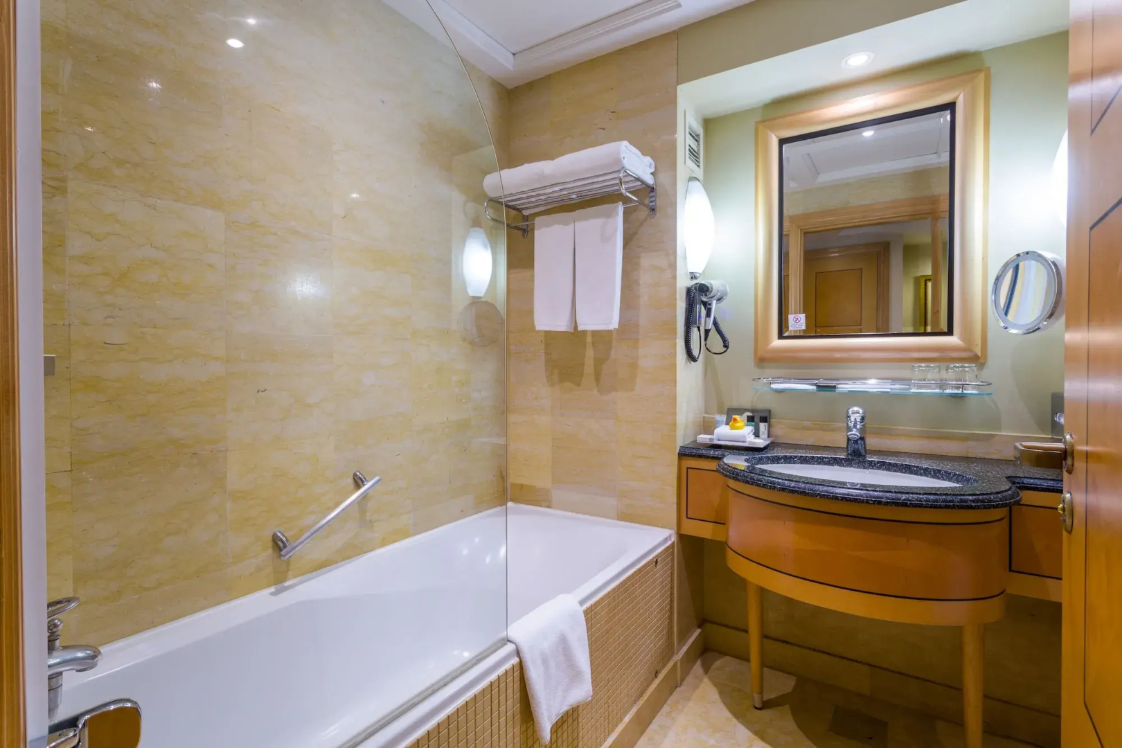 Foto - Mövenpick Hotel Doha